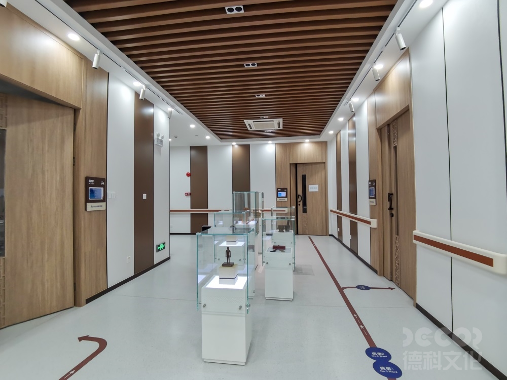 展覽館設(shè)計中如何考慮觀眾的社交互動和合作體驗，促進交流和合作