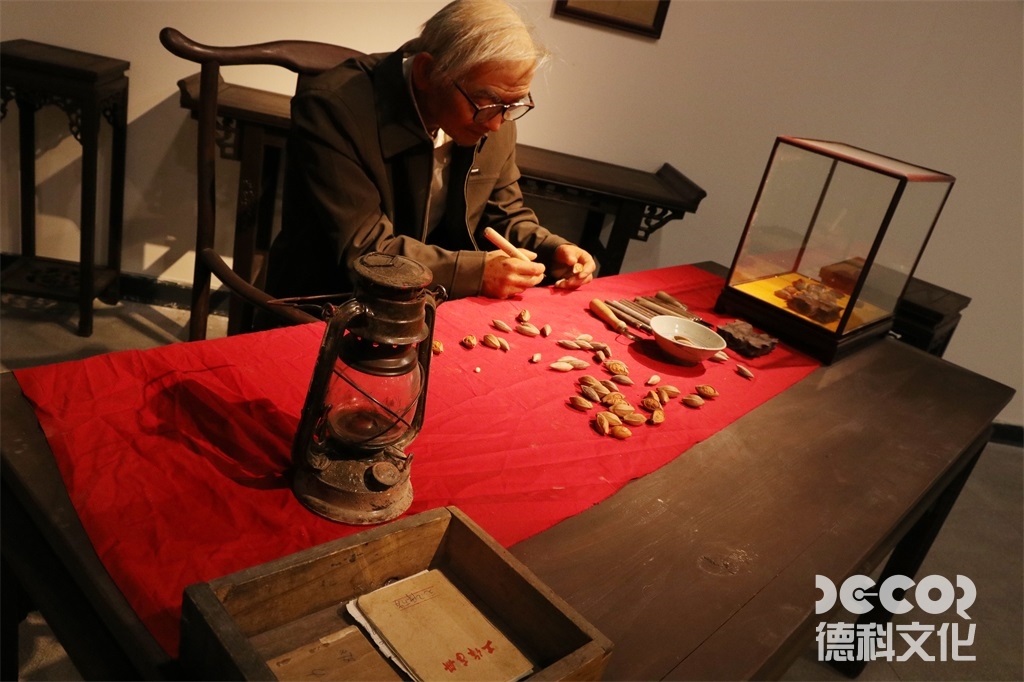 歷史文化博物館裝修的展品分類應如何進行？